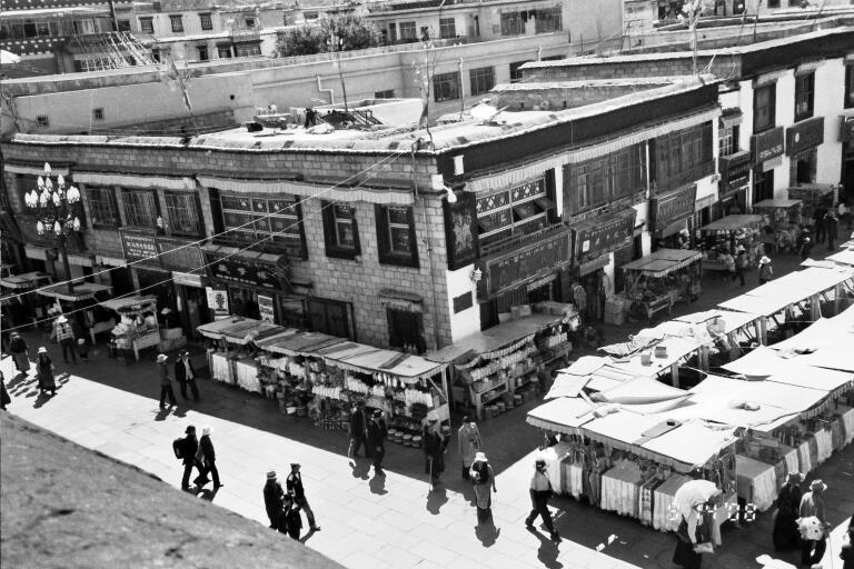 B&W-The Barkhor market.jpg